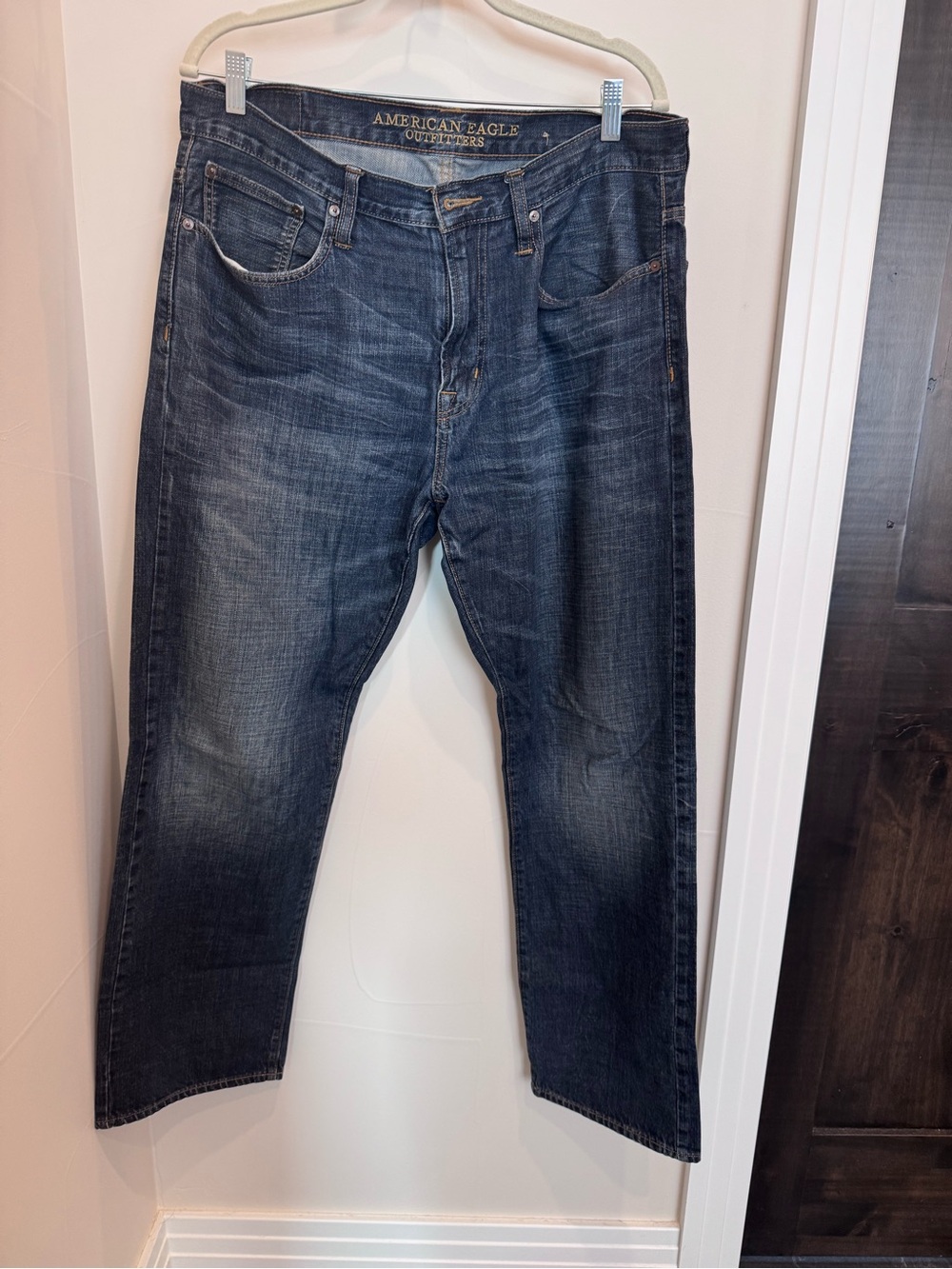American Eagle Outfitters Men's Dark Blue Straight-Leg Jeans